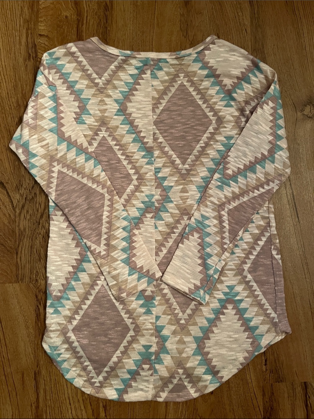 Relativity Aztec Tunic Top - Picture 6 of 6